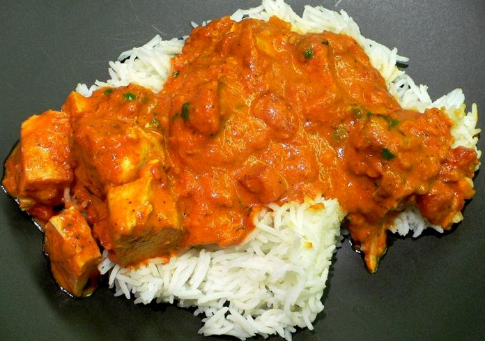 Chicken Tikka Masala served